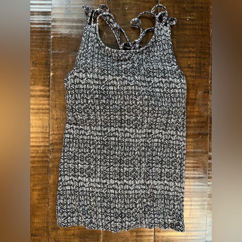 Athleta tank top bra